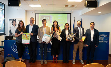 La conferenza stampa tenutasi a Milano il 25 settembre 
