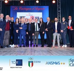 La foto ricordo con tutti i protagonisti 