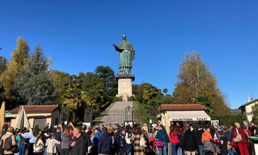 La statua di San Carlo Borromeo ad Arona 