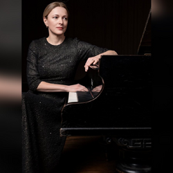 La pianista lettone Liubov Gromoglasova, ospite di Musique Royale a Monza 
