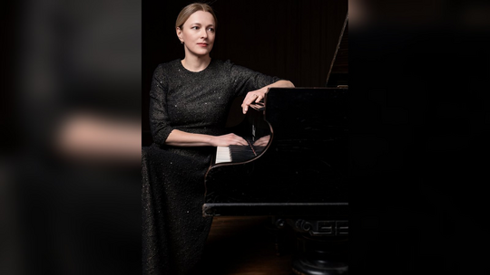 La pianista lettone Liubov Gromoglasova, ospite di Musique Royale a Monza 