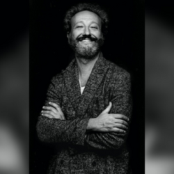 Il pianista e compositore Cesare Picco 