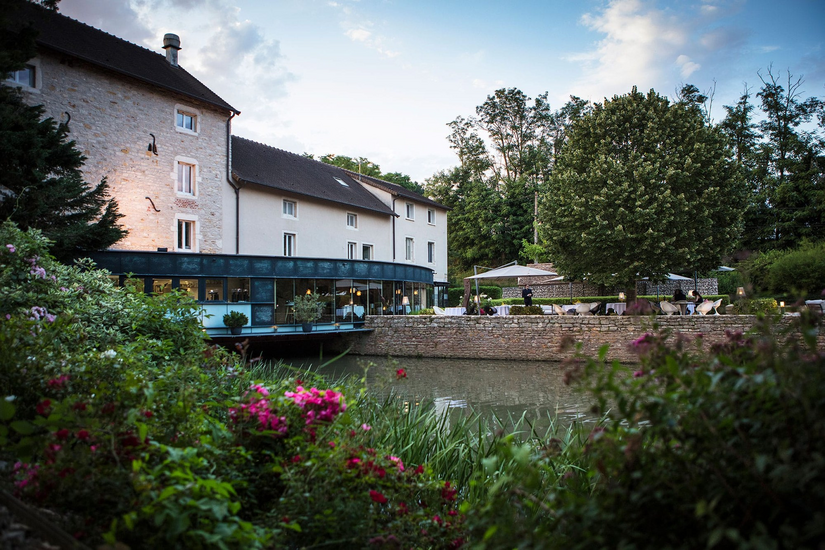 Il Moulin de Martorey, il ristorante di Cédric Burtin a Saint-Rémy 