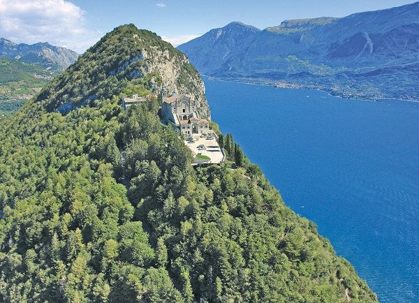 Tignale: Santuario della Madonna di Montecastello. © Ufficio unico del turismo 