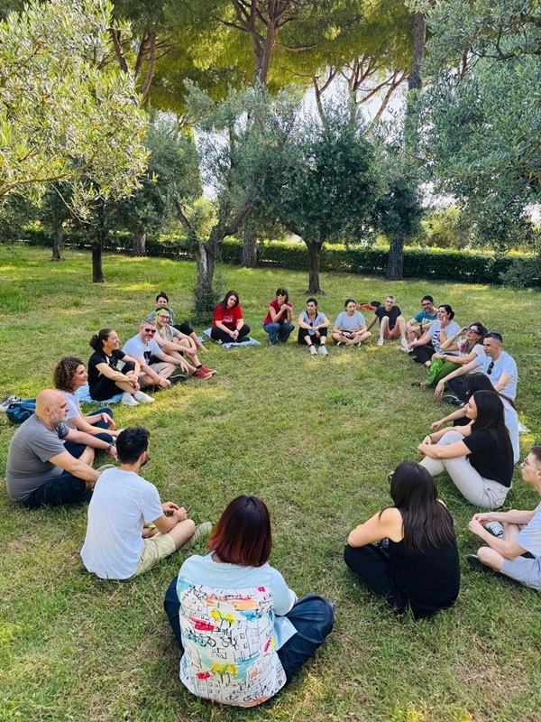 Il gruppo Giovani Federmanager in formazione outdoor a Villa Berloni (PU) giugno 2025 