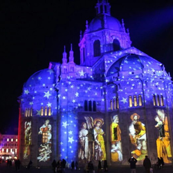 Duomo di Como luci Natale 