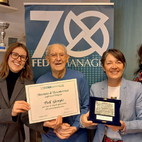 Attestato a Giorgio Poli per i 50 anni