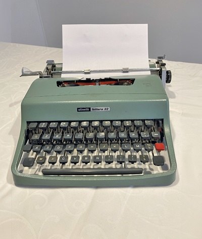 Olivetti Lettera 22 