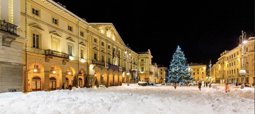 Aosta, Piazza Chanoux 