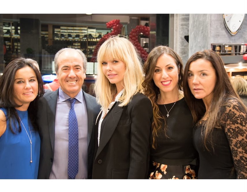 Michele Lopriore con lo staff 