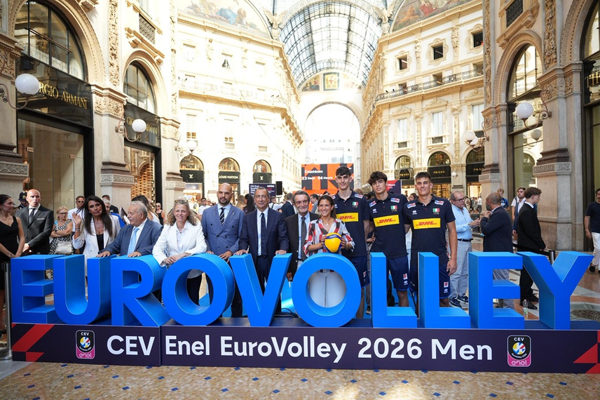 Countdown Eurovolley 2026 in Galleria Vittorio Emanuele II a Milano 