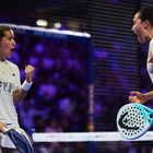 Ari Sanchez e Andrea Ustero festeggiano la vittoria all'Allianz Cloud 