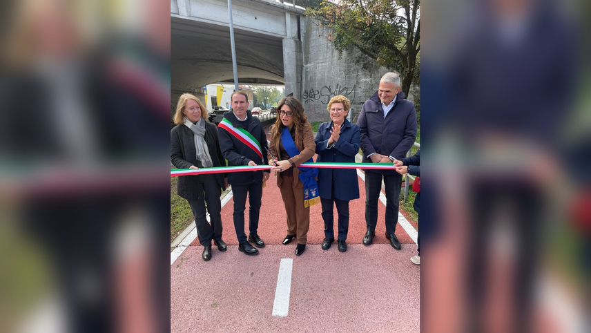 Il taglio del nastro della Linea 2 del Biciplan Cambio a Cinisello Balsamo 